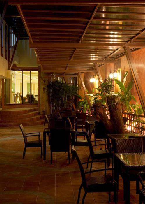 Much-Che Manta Boutique Hotel Udon Thani Exteriör bild